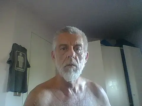 Snapshot of Pigna16PSRN chatting on June 2026 06:37:02 AM Pigna16PSRN online show from June 2026 06:37:02 AM