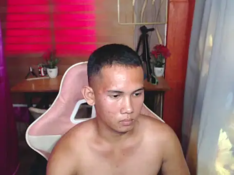 Snapshot of hotdick_zack chatting on November 2025 06:34:01 AM hotdick zack online show from November 2025 06:34:01 AM