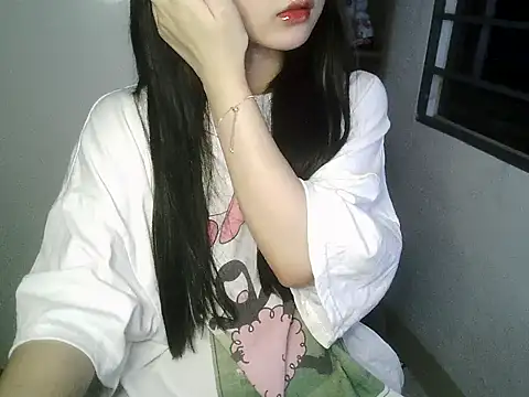 Annabelle-e online show from October 2025 05:34:01 PM