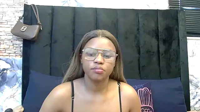 Snapshot of SexyBaddieXXX chatting on July 2026 10:51:01 AM SexyBaddieXXX online show from July 2026 10:51:01 AM