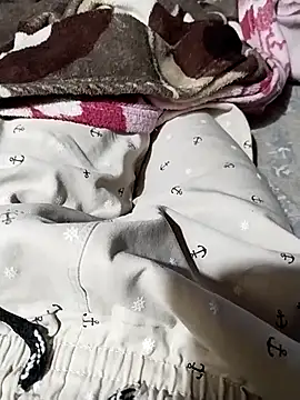 EMERKITHO 20 R online show from March 2026 01:59:01 PM