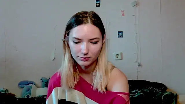  kikiclark   online show from October 2025 08:35:01 AM