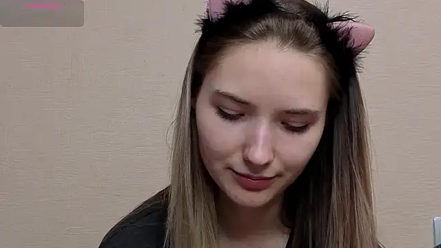 Snapshot of _kikiclark__ chatting on May 2026 08:14:02 PM kikiclark online show from May 2026 08:14:02 PM
