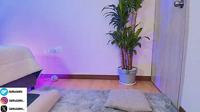 Snapshot of samucamx_ chatting on September 2025 02:59:02 AM samucamx  online show from September 2025 02:59:02 AM