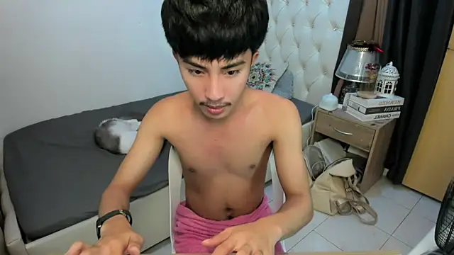 xxxhugecocktwinkxxx online show from November 2025 05:11:01 PM