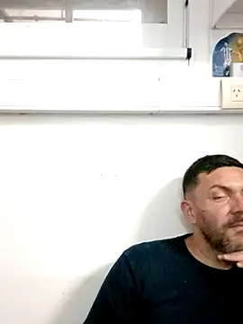 Snapshot of Alex_404040 chatting on September 2025 07:43:01 AM Alex 404040 online show from September 2025 07:43:01 AM