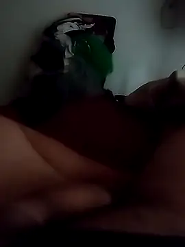 Snapshot of Alex_404040 chatting on November 2025 08:32:01 PM Alex 404040 online show from November 2025 08:32:01 PM