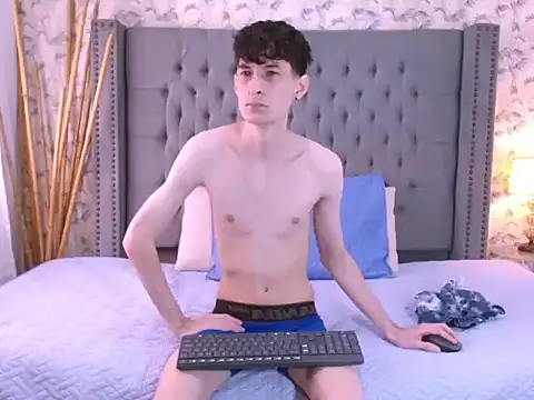 Luke Carter online show from September 2025 01:00:01 PM