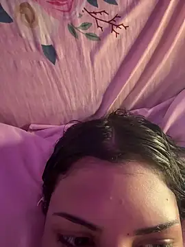 luluzinhax online show from March 2026 04:18:01 AM