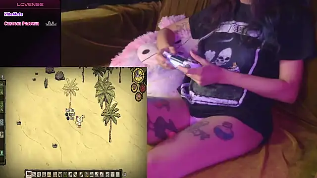 Snapshot of mmmminaDarling chatting on May 2026 01:01:01 AM mmmminaDarling online show from May 2026 01:01:01 AM