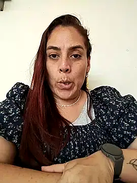 denissebombon online show from February 2026 09:43:01 PM