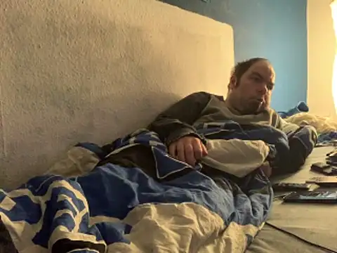 GeilerHSVFAN1989 online show from February 2026 03:51:02 AM