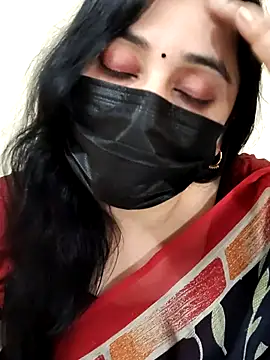 Monica cams online show from October 2025 09:11:04 AM