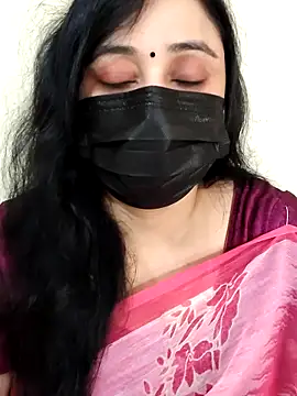 Monica cams online show from February 2026 12:12:01 PM