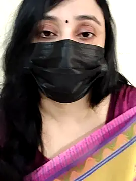 Monica cams online show from February 2026 01:33:02 PM