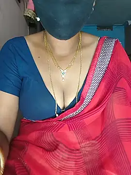 Snapshot of SindhuHappy chatting on June 2026 11:40:01 PM SindhuHappy online show from June 2026 11:40:01 PM