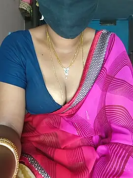Snapshot of SindhuHappy chatting on June 2026 11:19:01 PM SindhuHappy online show from June 2026 11:19:01 PM