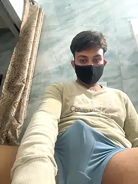 Snapshot of playboyxxx1905 chatting on November 2025 09:01:01 AM playboyxxx1905 online show from November 2025 09:01:01 AM