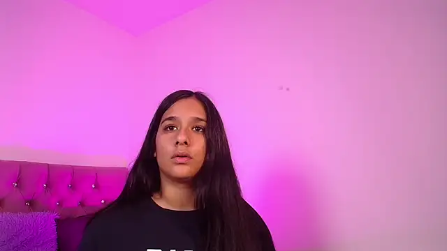 mae nathan  online show from May 2026 01:47:01 AM