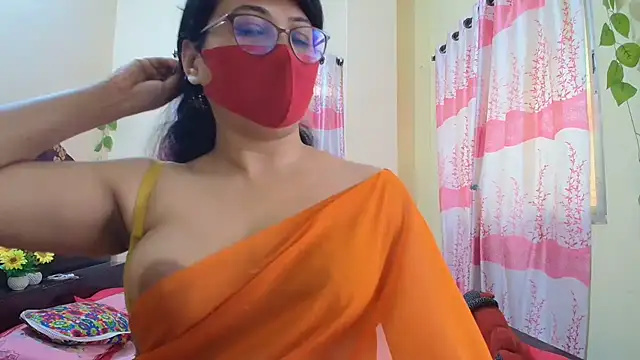 Elena cruz5 online show from February 2026 02:39:02 AM