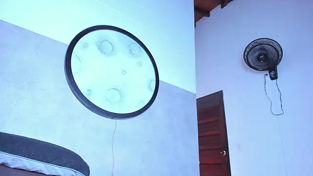 Snapshot of honny_23 chatting on April 2026 07:23:01 PM honny 23 online show from April 2026 07:23:01 PM