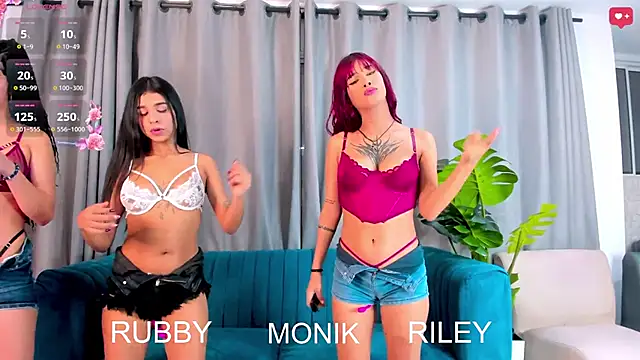 Evil Giirls online show from October 2025 01:47:02 AM