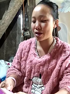 Snapshot of liu-liusexy chatting on April 2026 01:43:01 AM liu-liusexy online show from April 2026 01:43:01 AM