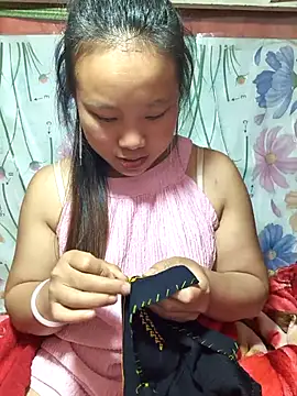 Snapshot of liu-liusexy chatting on May 2026 02:33:01 PM liu-liusexy online show from May 2026 02:33:01 PM