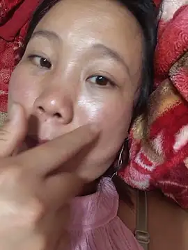 Snapshot of liu-liusexy chatting on May 2026 02:00:02 PM liu-liusexy online show from May 2026 02:00:02 PM