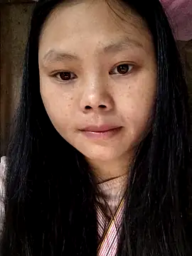 Snapshot of omiu-baby chatting on April 2026 02:20:01 AM omiu-baby online show from April 2026 02:20:01 AM