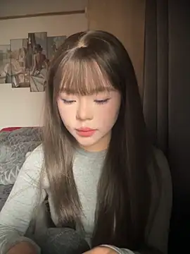 SarahBeii online show from December 2025 02:54:02 AM