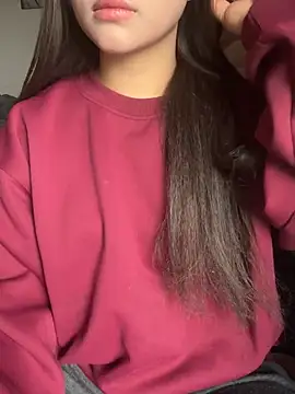 Snapshot of SarahBeii chatting on January 2026 03:33:01 AM SarahBeii online show from January 2026 03:33:01 AM