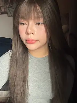 Snapshot of SarahBeii chatting on February 2026 03:49:02 AM SarahBeii online show from February 2026 03:49:02 AM