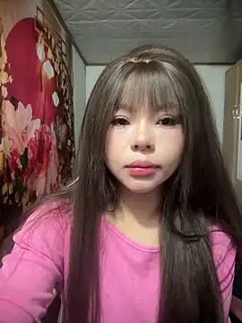 Snapshot of SarahBeii chatting on February 2026 03:25:02 AM SarahBeii online show from February 2026 03:25:02 AM