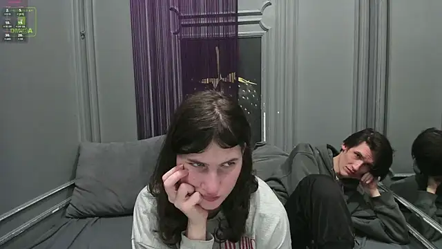 Snapshot of ViviaraNGendy chatting on October 2025 03:46:02 PM ViviaraNGendy online show from October 2025 03:46:02 PM