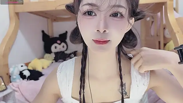 Sue101010 online show from October 2025 02:07:02 PM