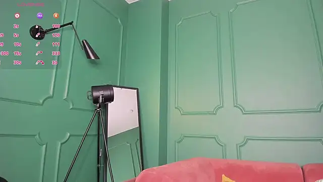 Lina Glow online show from March 2026 06:31:02 AM