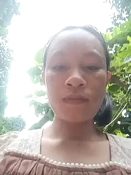 simi-lucy online show from October 2025 01:02:02 AM