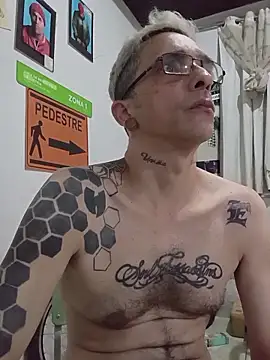 dinho carioca online show from February 2026 03:48:02 PM