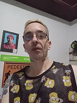 dinho carioca online show from April 2026 04:00:01 AM