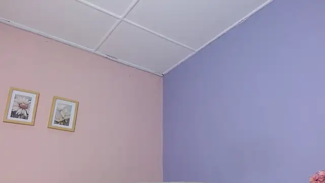 lourdes moon22 online show from September 2025 12:38:02 PM