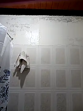 Zulema R1 online show from March 2026 10:36:01 PM