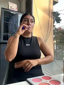 Snapshot of Scarlett_12 chatting on September 2025 12:05:01 PM Scarlett 12 online show from September 2025 12:05:01 PM