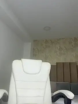 Scarlett 12 online show from April 2026 09:21:02 AM