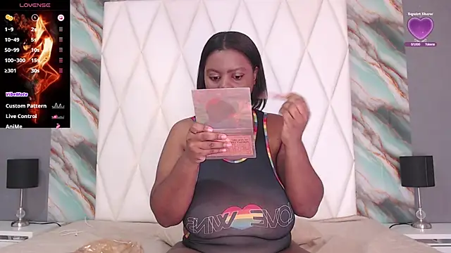 PenelopeBoobss online show from November 2025 12:44:01 AM