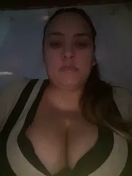 bruna438 online show from June 2026 01:57:02 PM