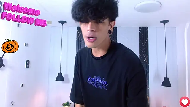 Franvill Trato online show from October 2025 07:23:02 PM