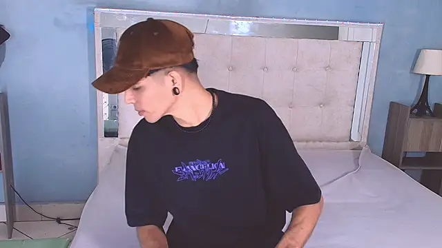 Franvill Trato online show from October 2025 12:17:01 PM