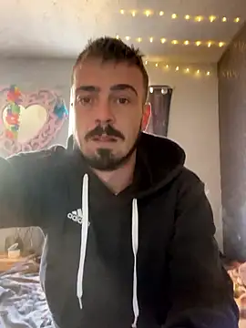 Snapshot of jaycoy22 chatting on September 2025 01:14:02 PM jaycoy22 online show from September 2025 01:14:02 PM