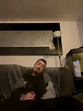 Snapshot of jaycoy22 chatting on November 2025 01:18:01 AM jaycoy22 online show from November 2025 01:18:01 AM